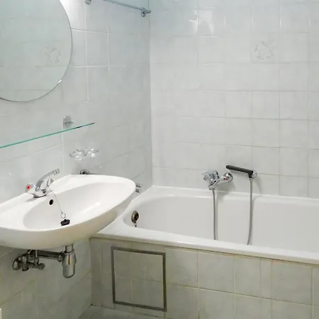 Apartment Scorpio A 0901 With Beautiful Sea View